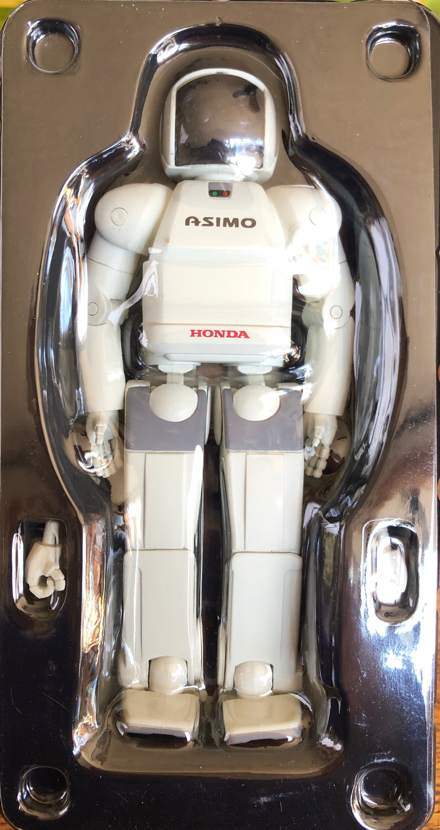 ASIMO 1/8 Scale Model ROBOT FIGURE WITH ADDITIONAL CLOSED HANDS SET by HONDA