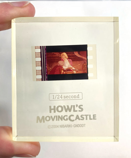 Howl's Moving Castle 1/24 Second Film Frame Cube (different available)