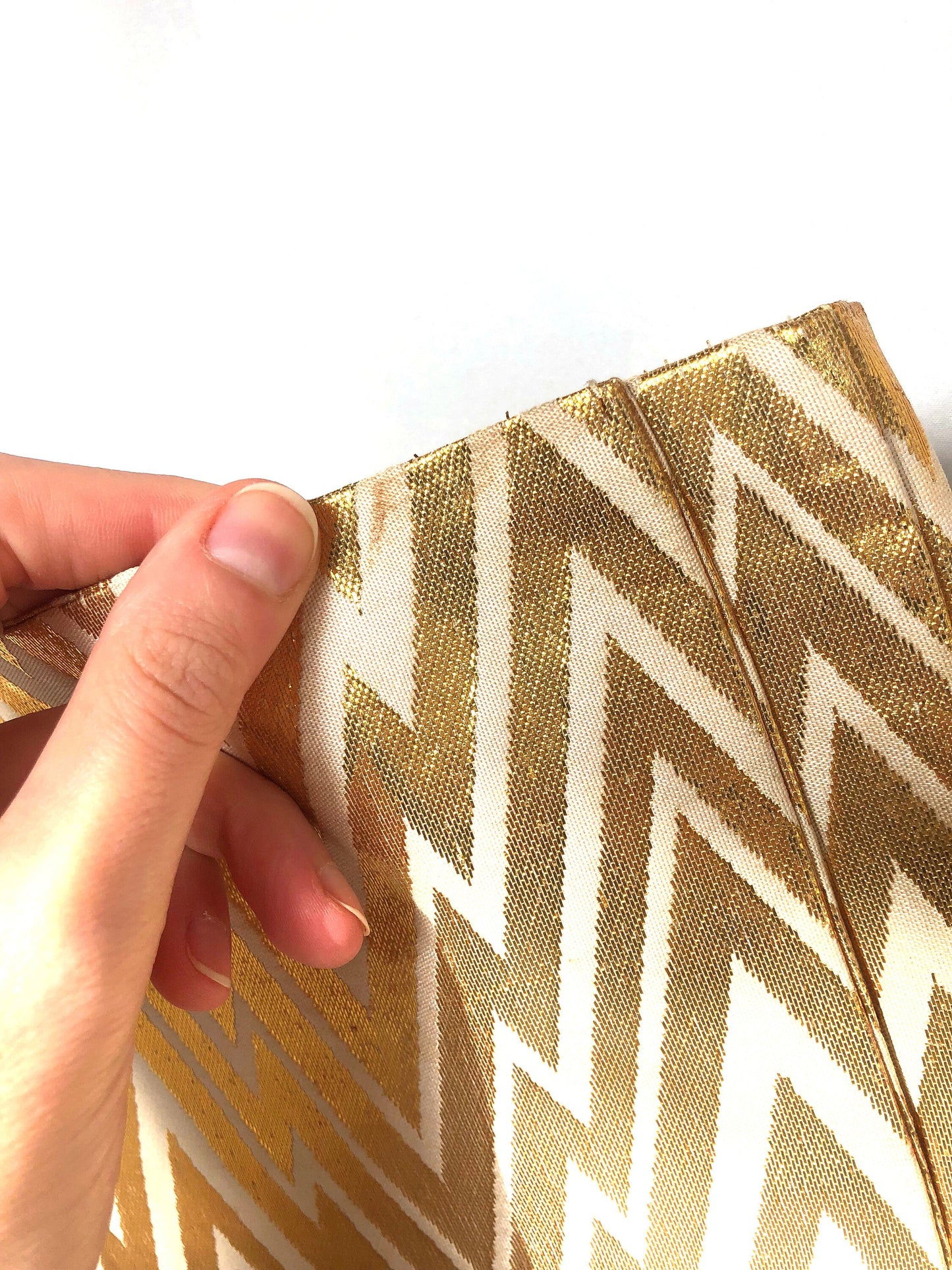 Unique hanhaba obi - golden zigzags