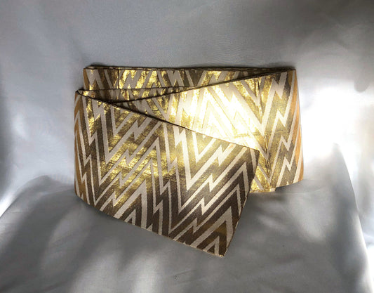 Unique hanhaba obi - golden zigzags