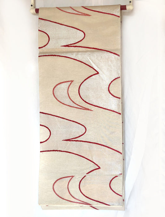 Off-white and pearl obi for summer with red and pink accents