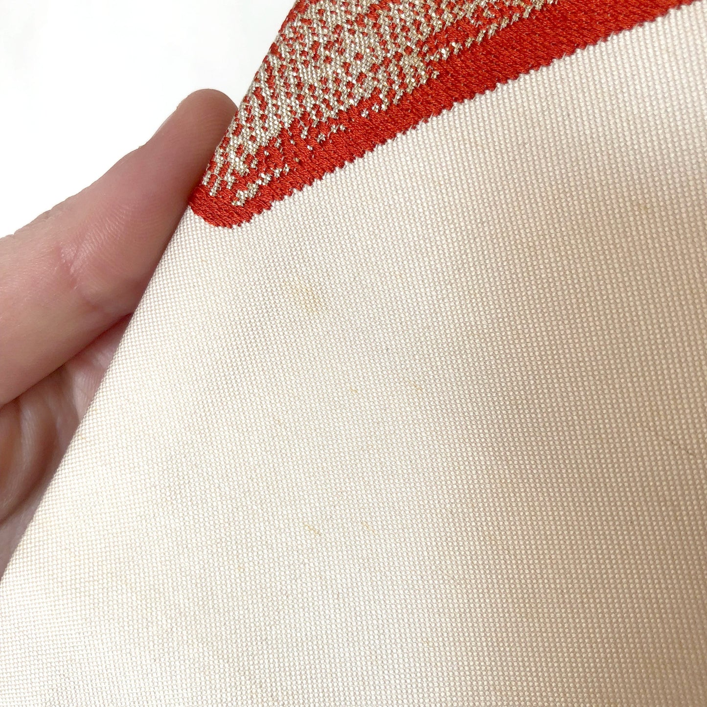 Vintage Nagoya obi - retro modern off-white with red, golden, and silver brush stroke pattern