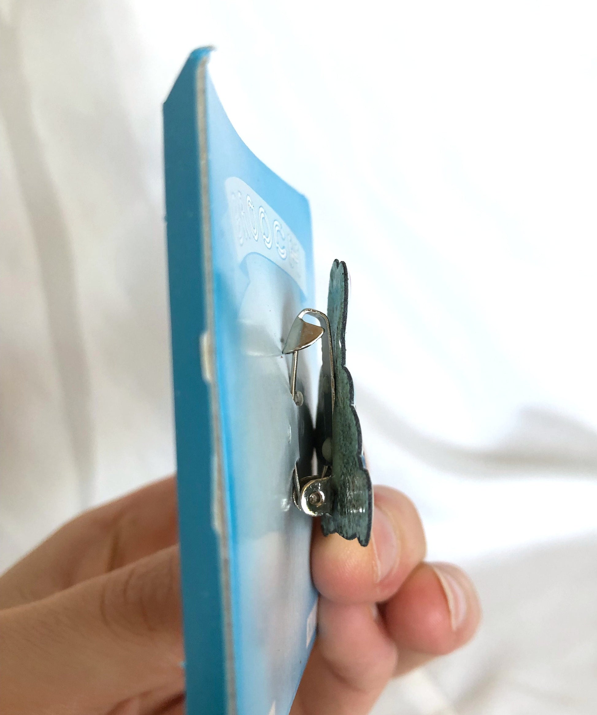 Adorable Japanese enamel brooch - pierrot bunny