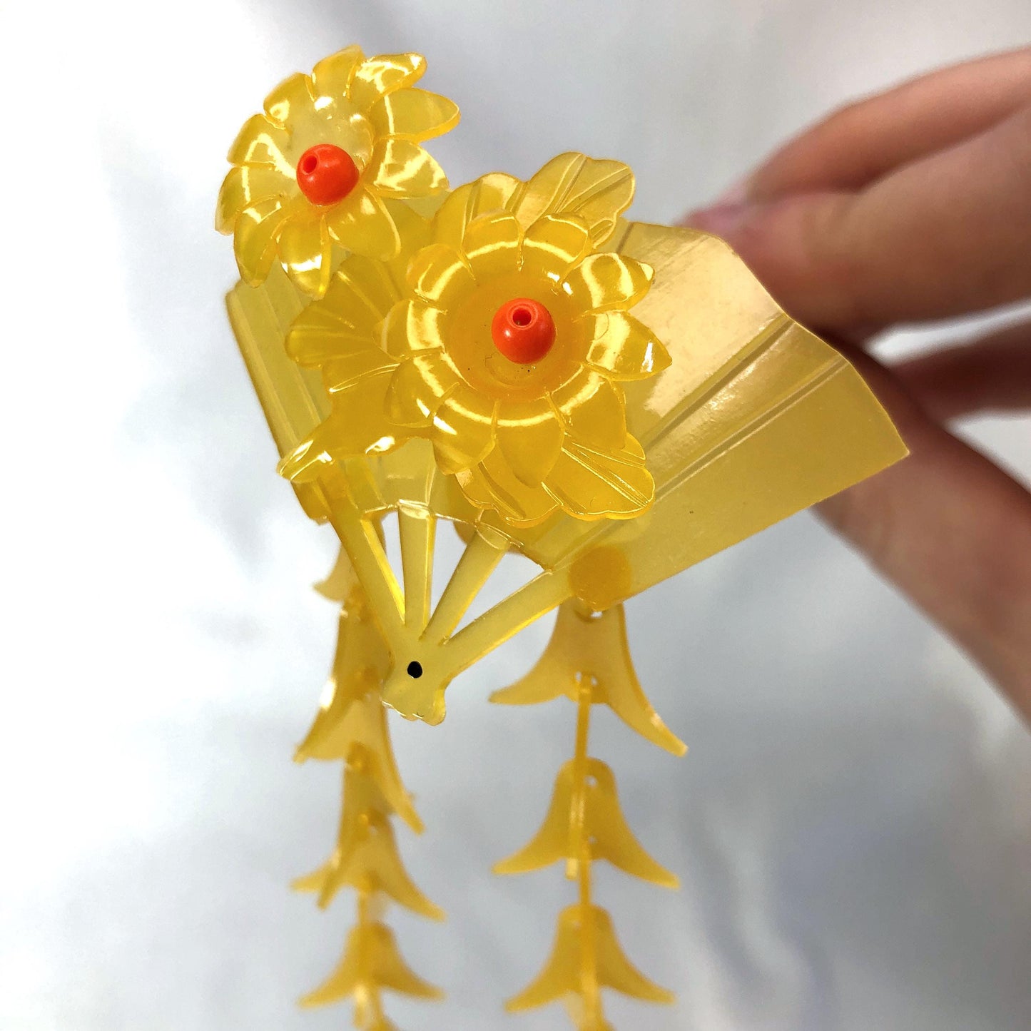 Vintage Japanese hair accessory set - hairpins and a comb with floral motifs