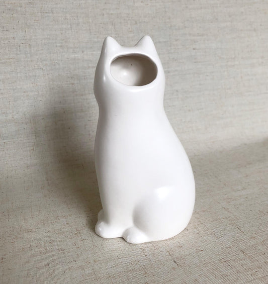 Cute Japanese single bud vase - white cat