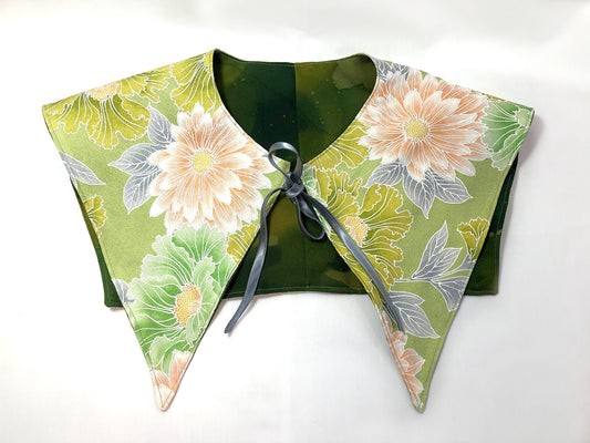 Handmade reversible sailor collar - kimono remake - green florals