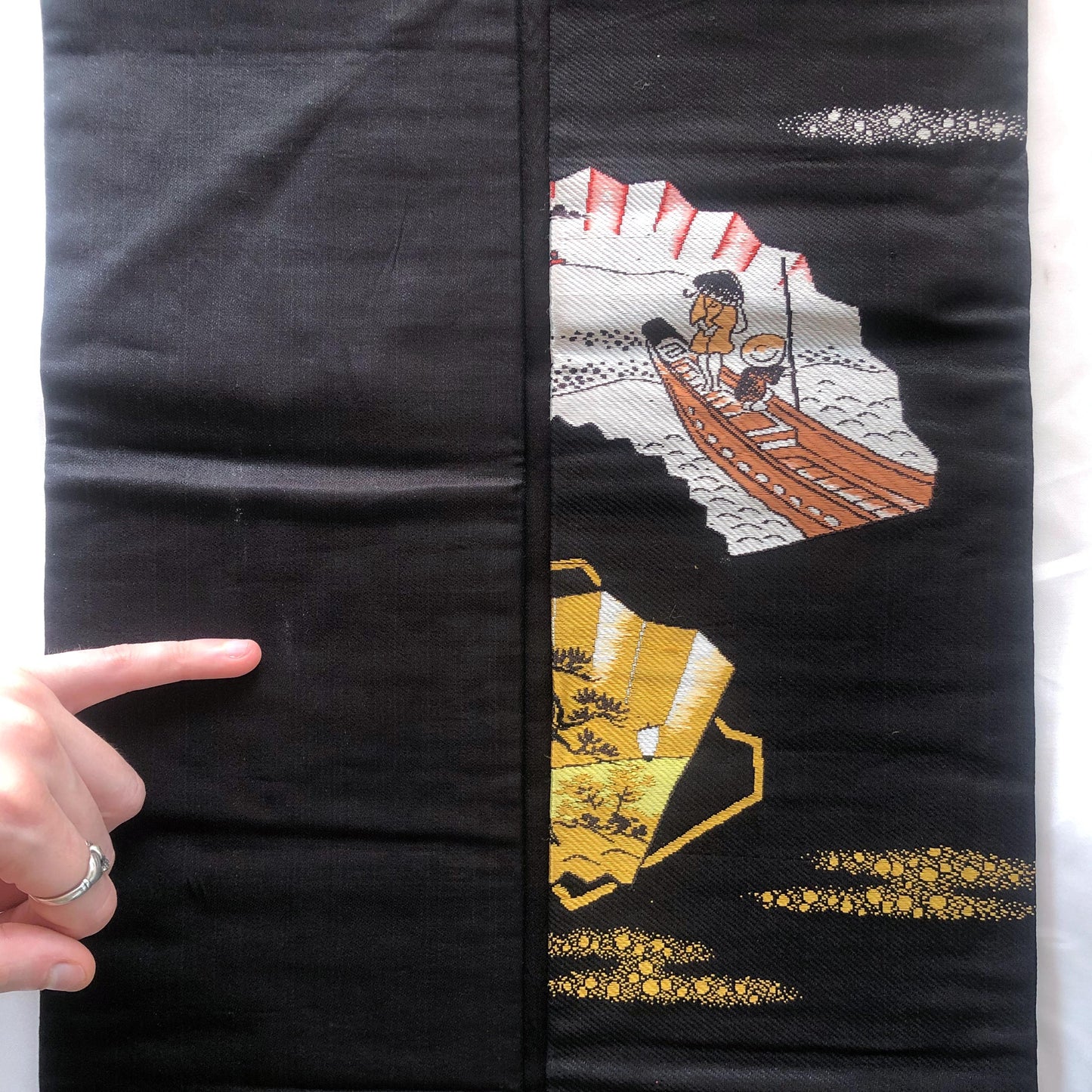 Vintage Nagoya obi - foldable fans with boats and Mt.Fuji pattern