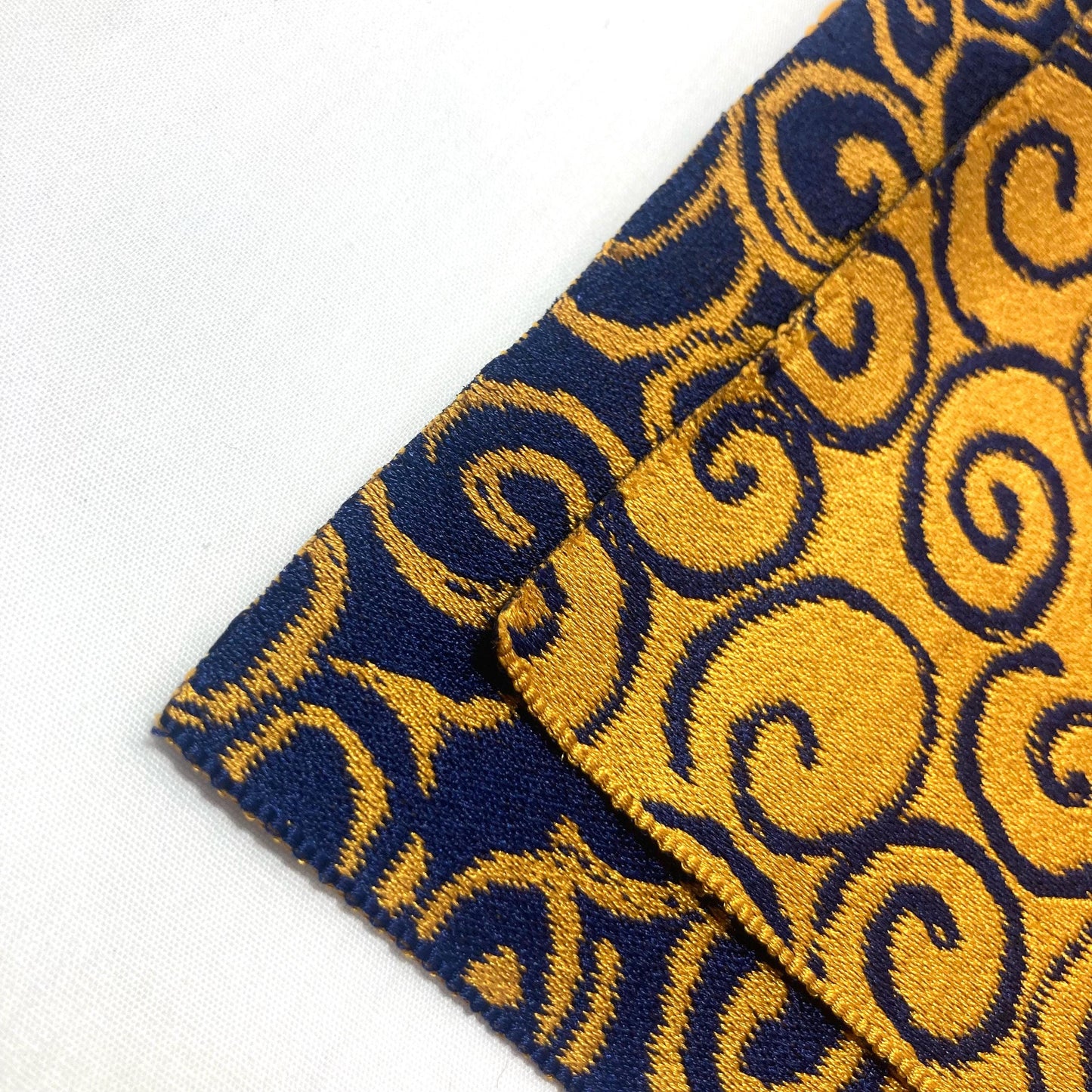 Playful Japanese hanhaba obi - black-blue and yellow swirls