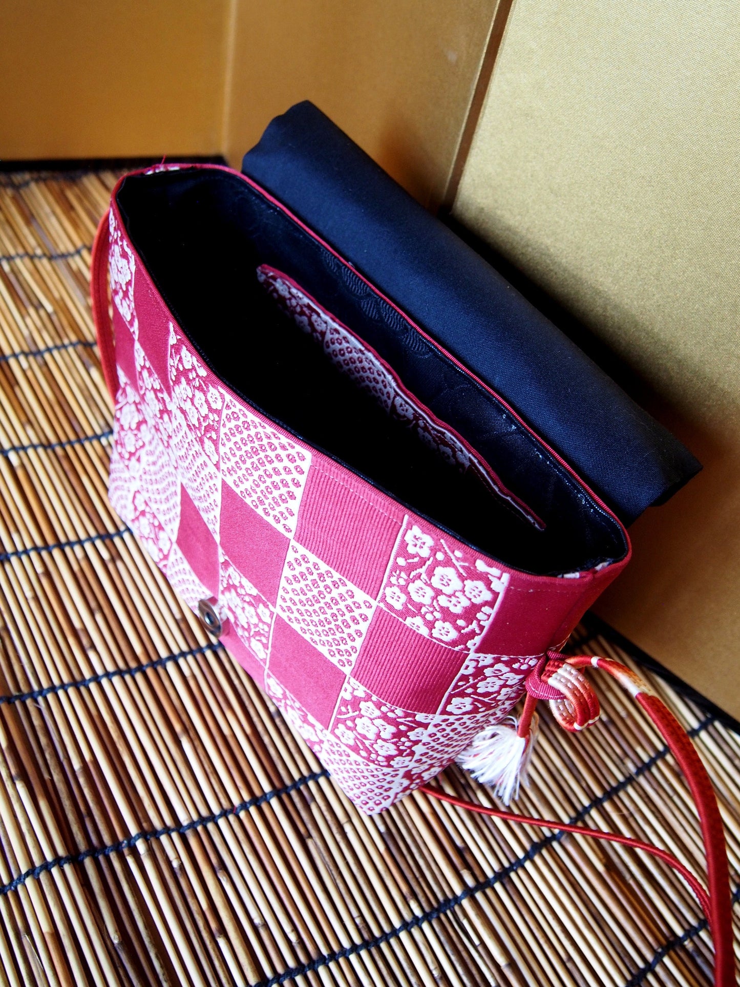 Upcycled kimono shoulder bag (mini)