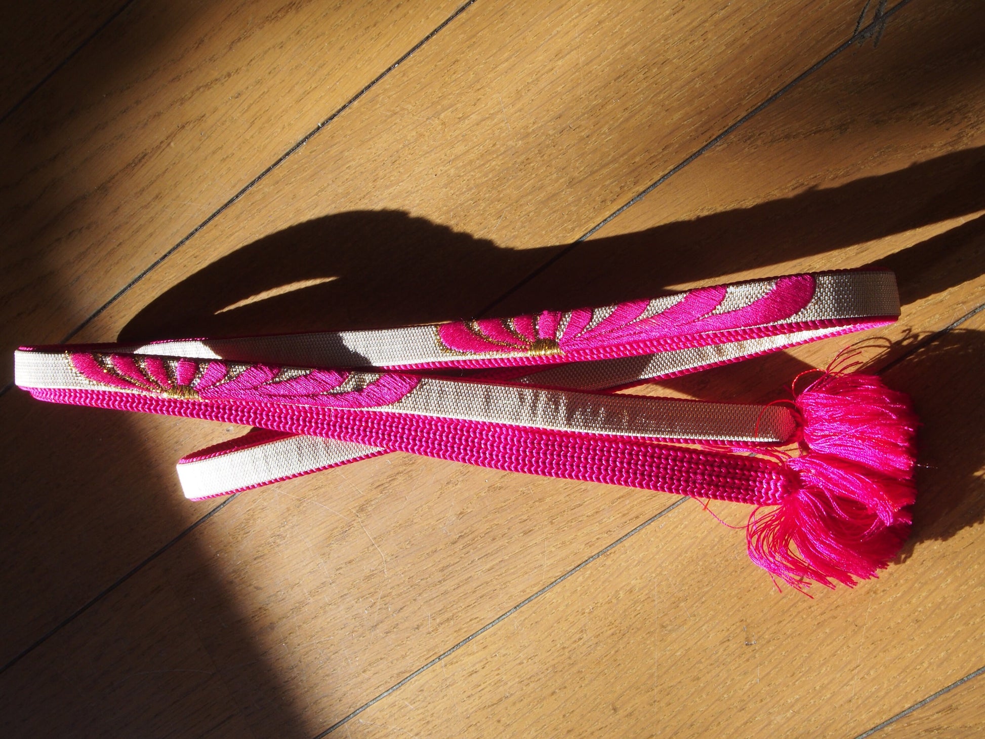 Hot fuchsia and gold obijime