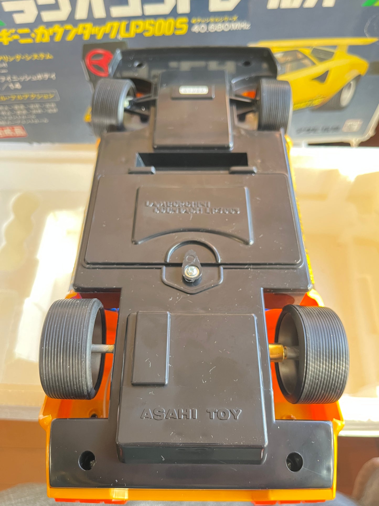 Retro Radio Controlled Lamborghini LP500S – working