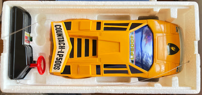 Retro Radio Controlled Lamborghini LP500S – working