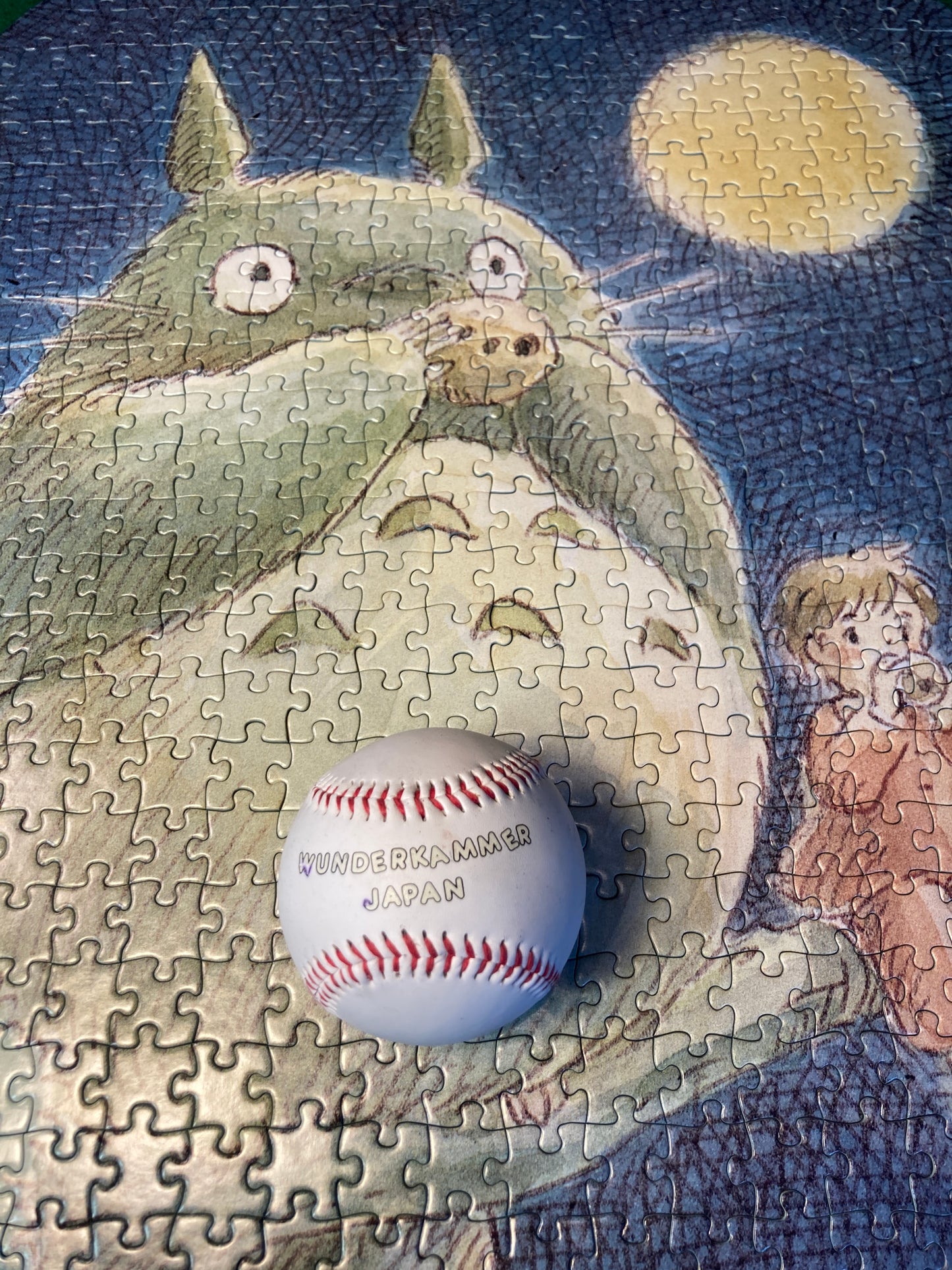 My Neighbor Totoro oval-shaped jigsaw puzzle - 742 pieces