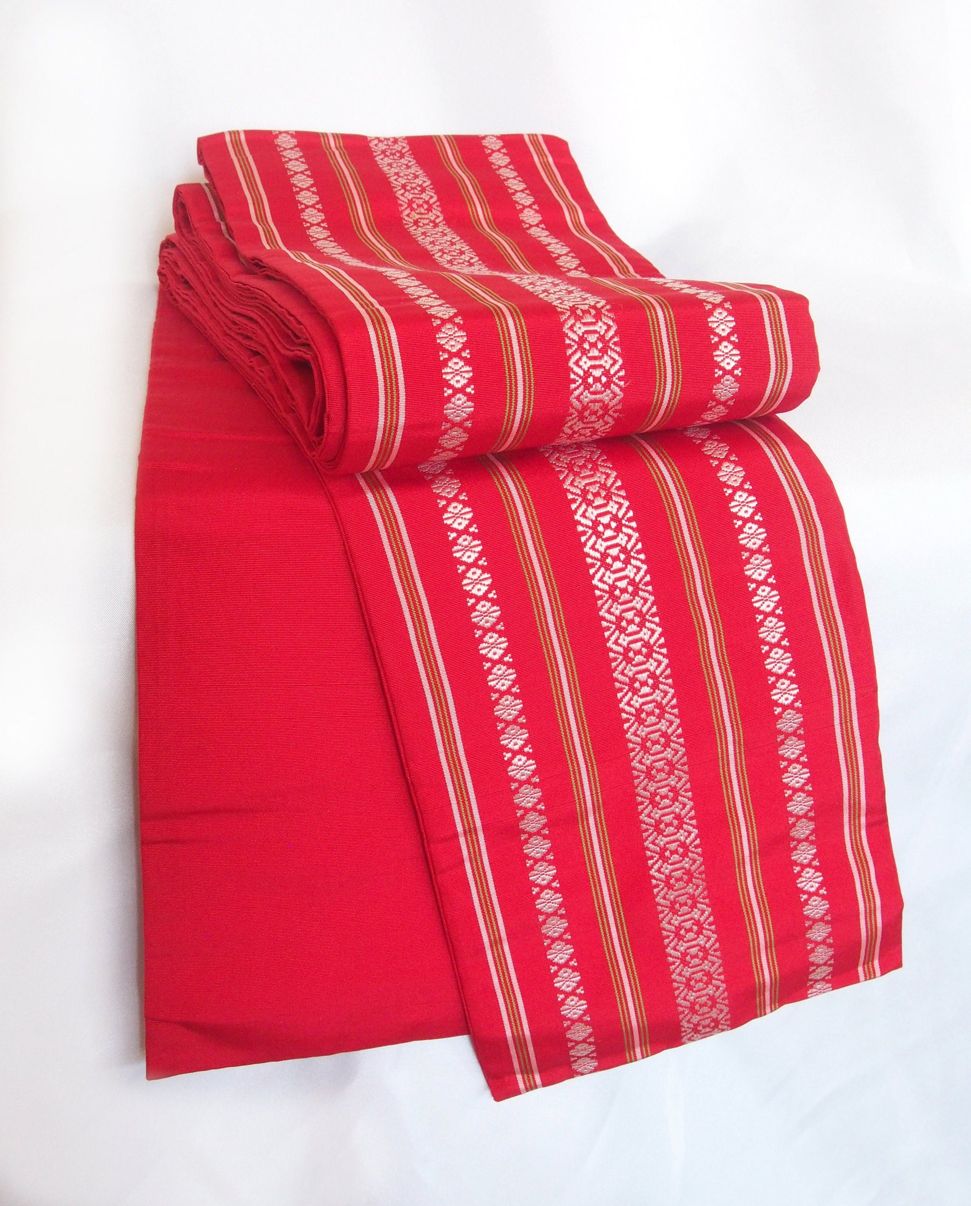 Traditional Japanese hanhaba obi- red, white, and green hakata ori