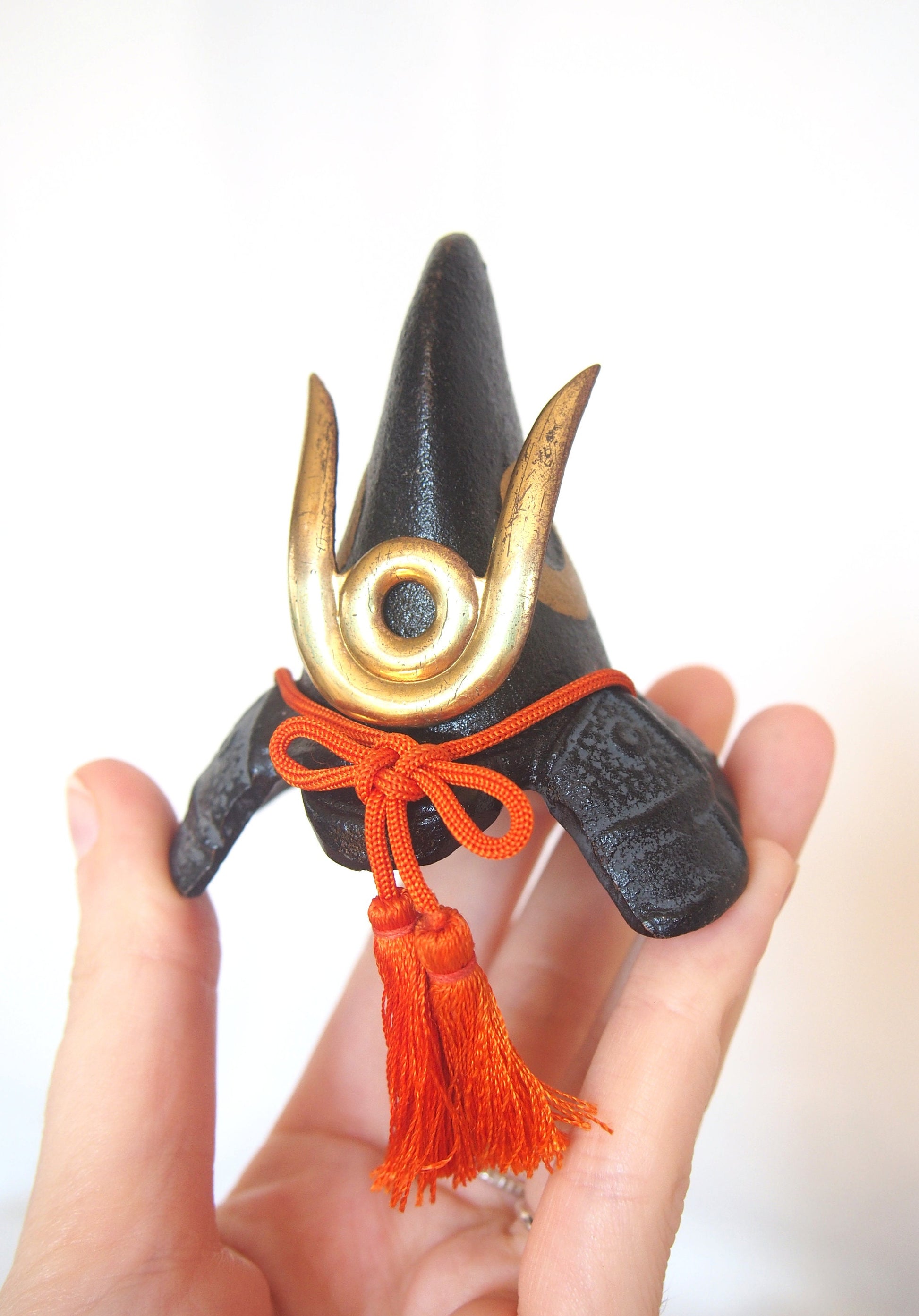 Cast iron paperweight - Japanese helmet kabuto - set of 3