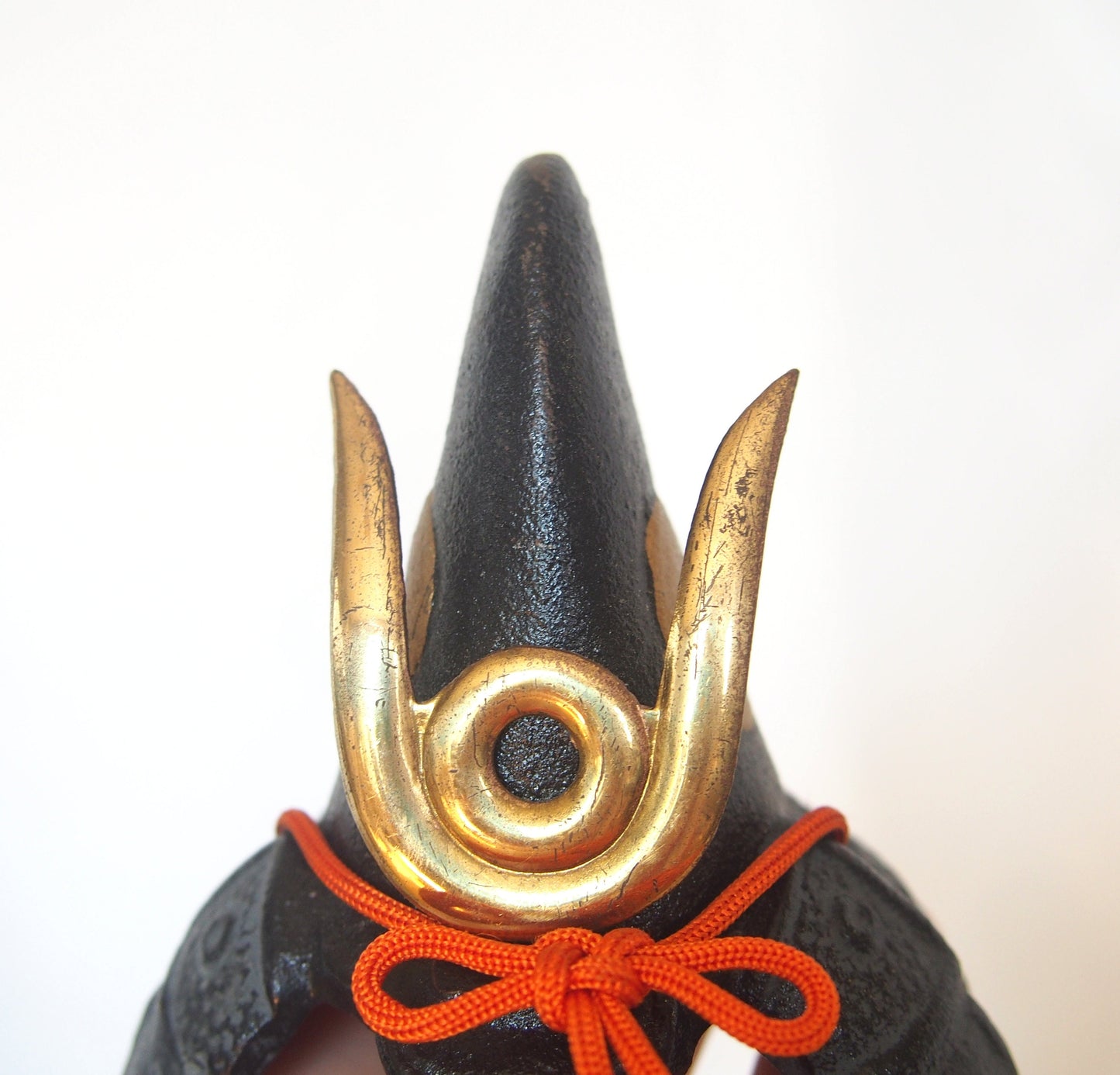 Cast iron paperweight - Japanese helmet kabuto - set of 3