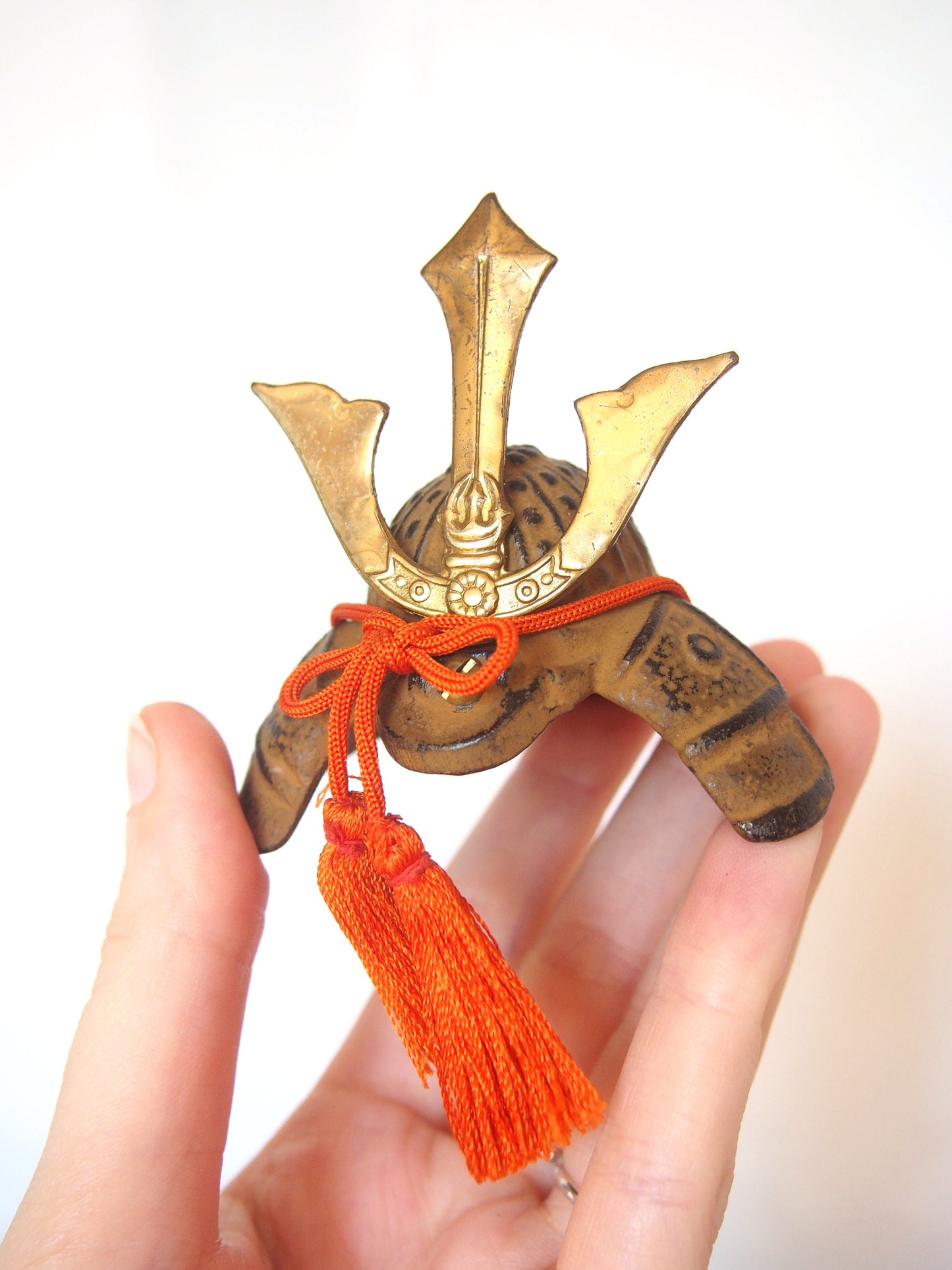 Cast iron paperweight - Japanese helmet kabuto - set of 3