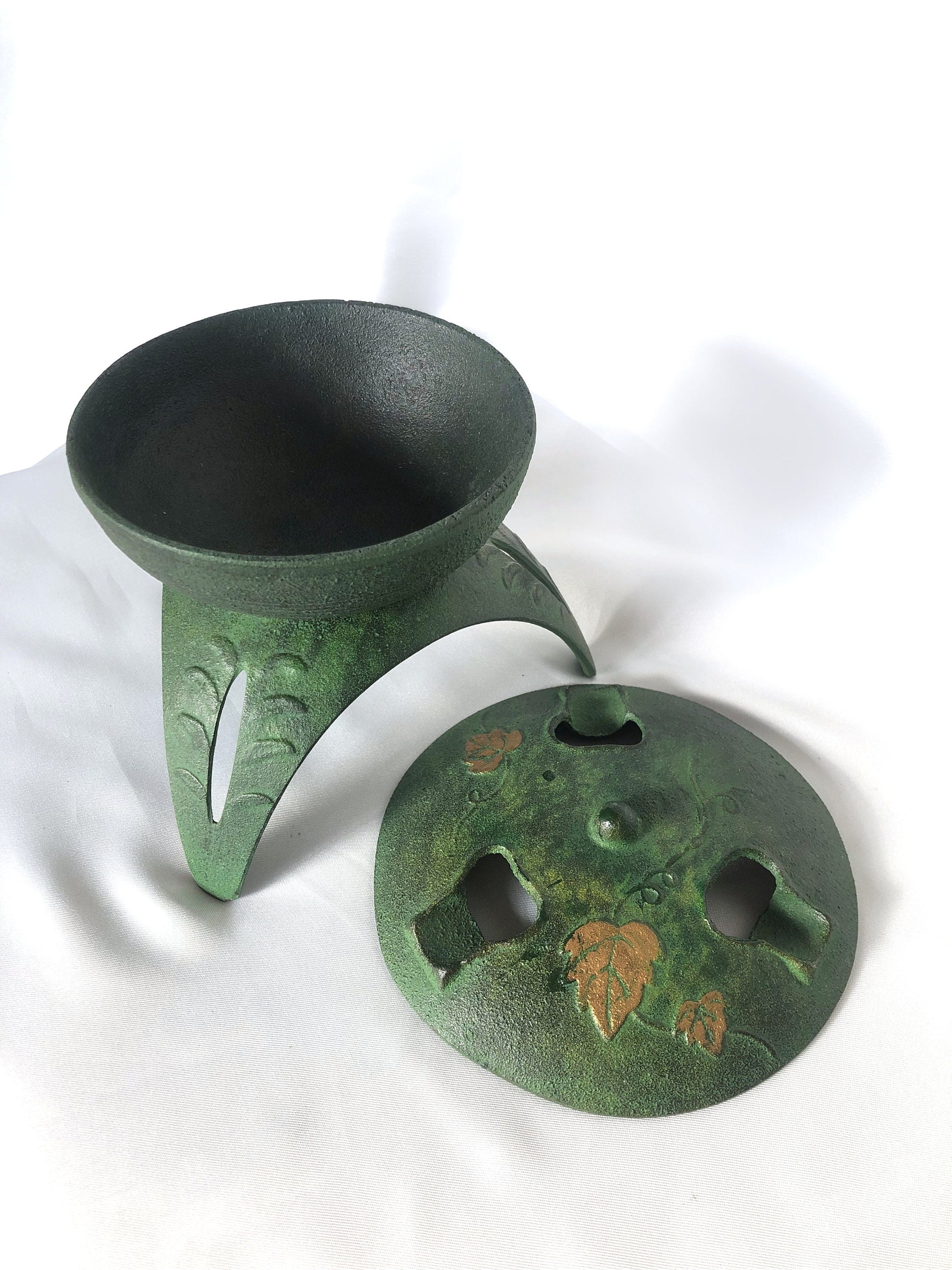 Japanese iron cast miniature incense burner - green lantern