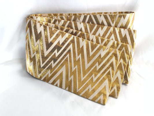 Unique hanhaba obi - golden zigzags