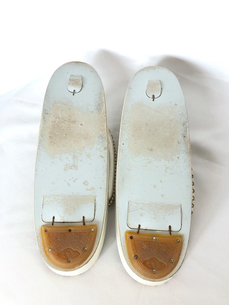 Authentic Japanese shoes - funky black and white zori with geometrical pattern