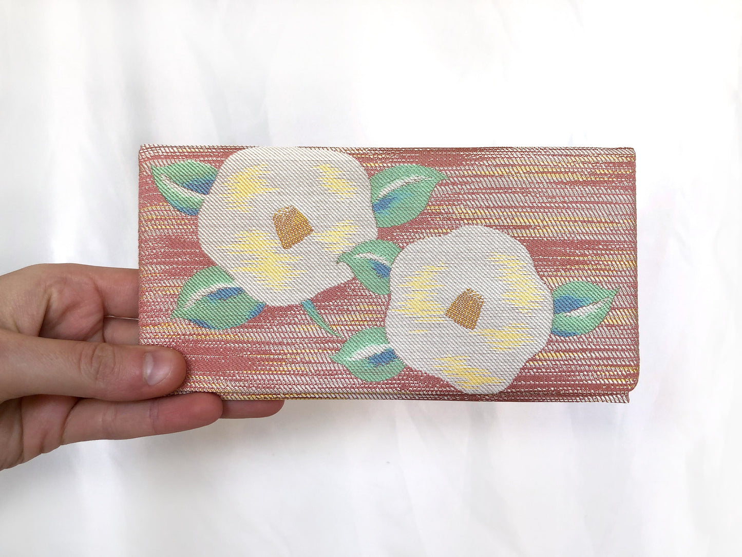 Vintage Japanese slim jacquard wallet - powder pink with white camellia flowers