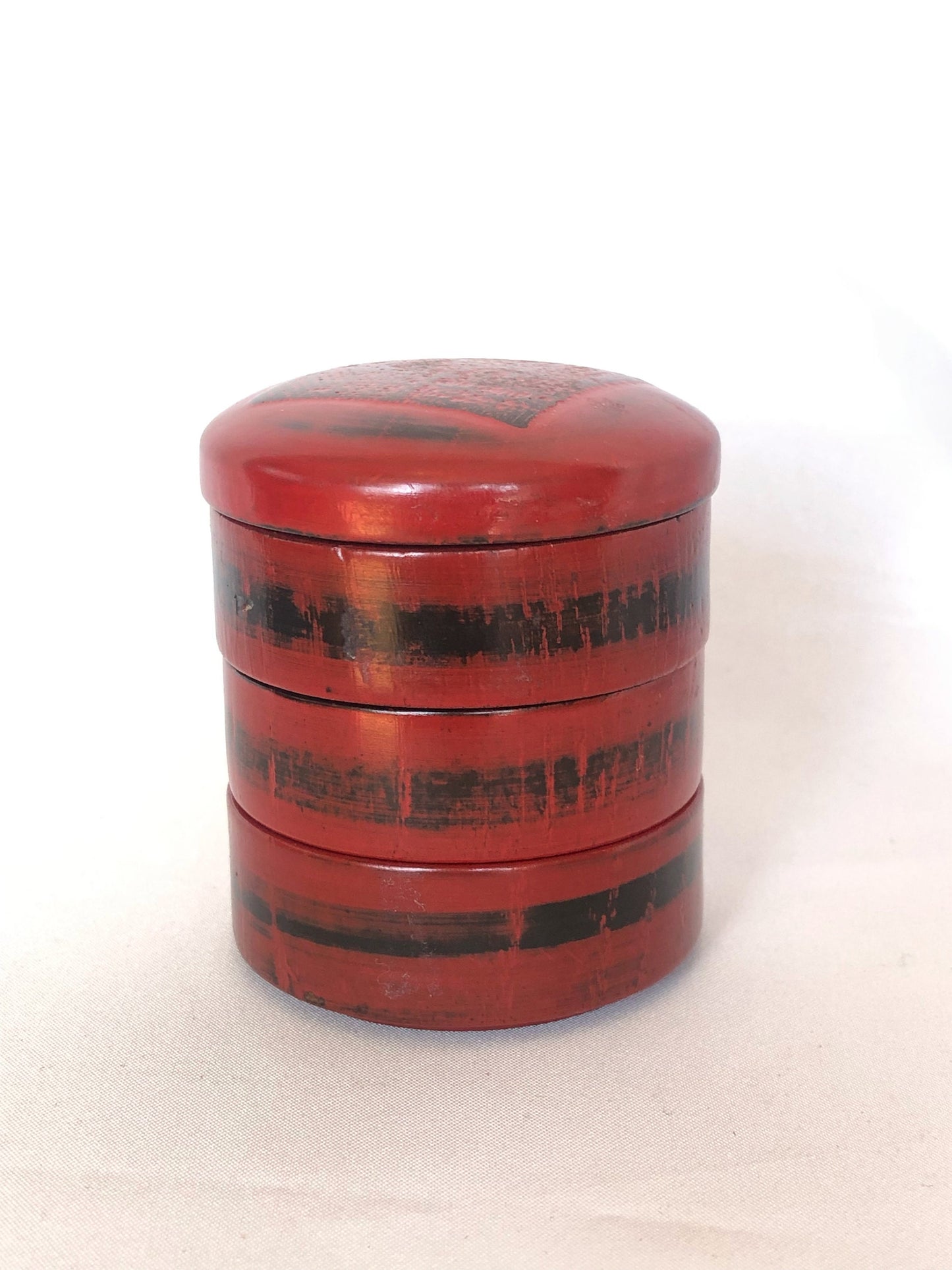 Japanese lacquerware - stackable set of miniature plates - red and black