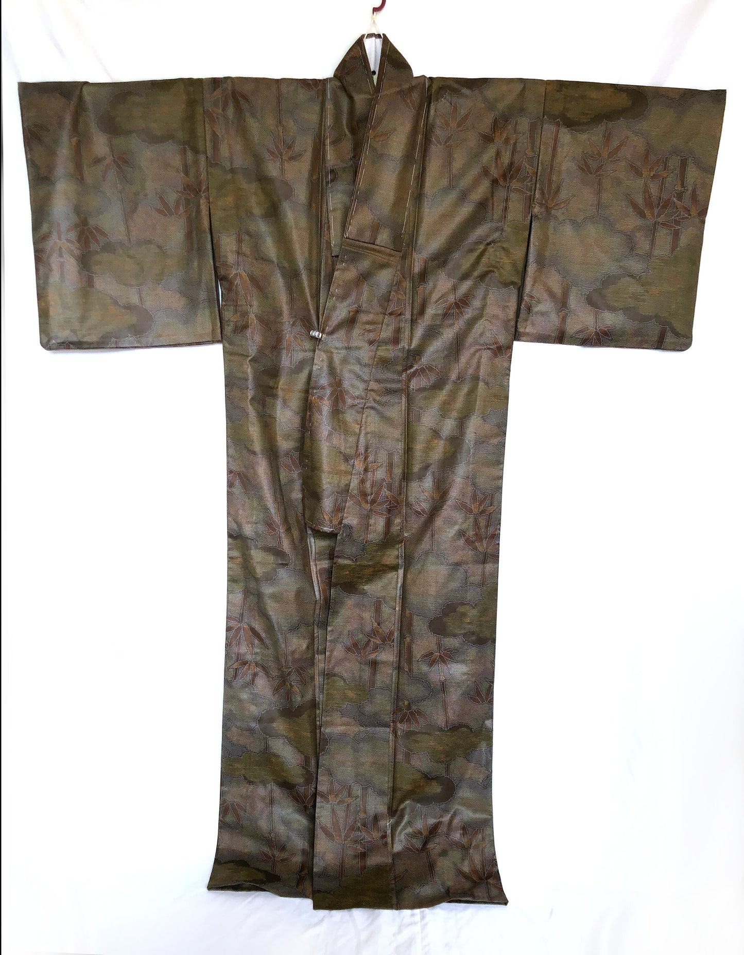 Elegant woven kimono - khaki green and rusty red bamboo forest