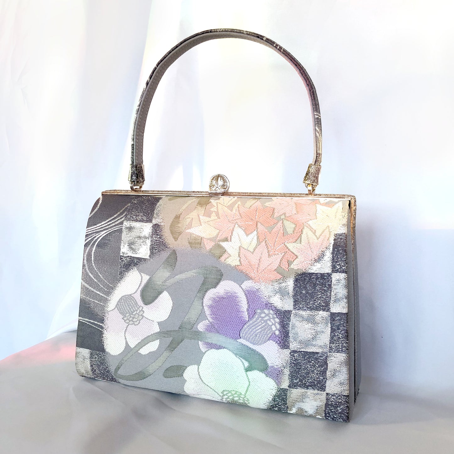 Vintage kimono handbag - flowers of four seasons