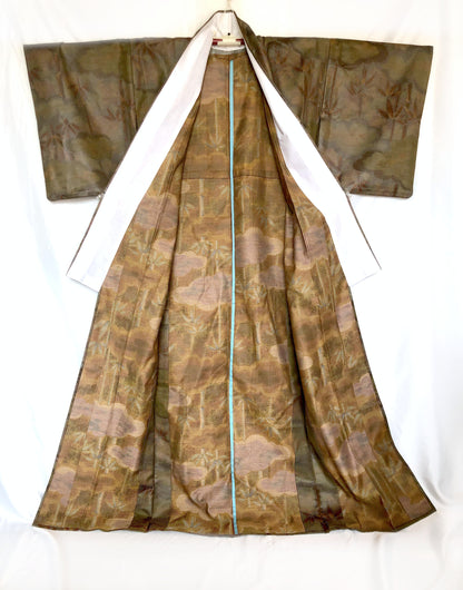 Elegant woven kimono - khaki green and rusty red bamboo forest