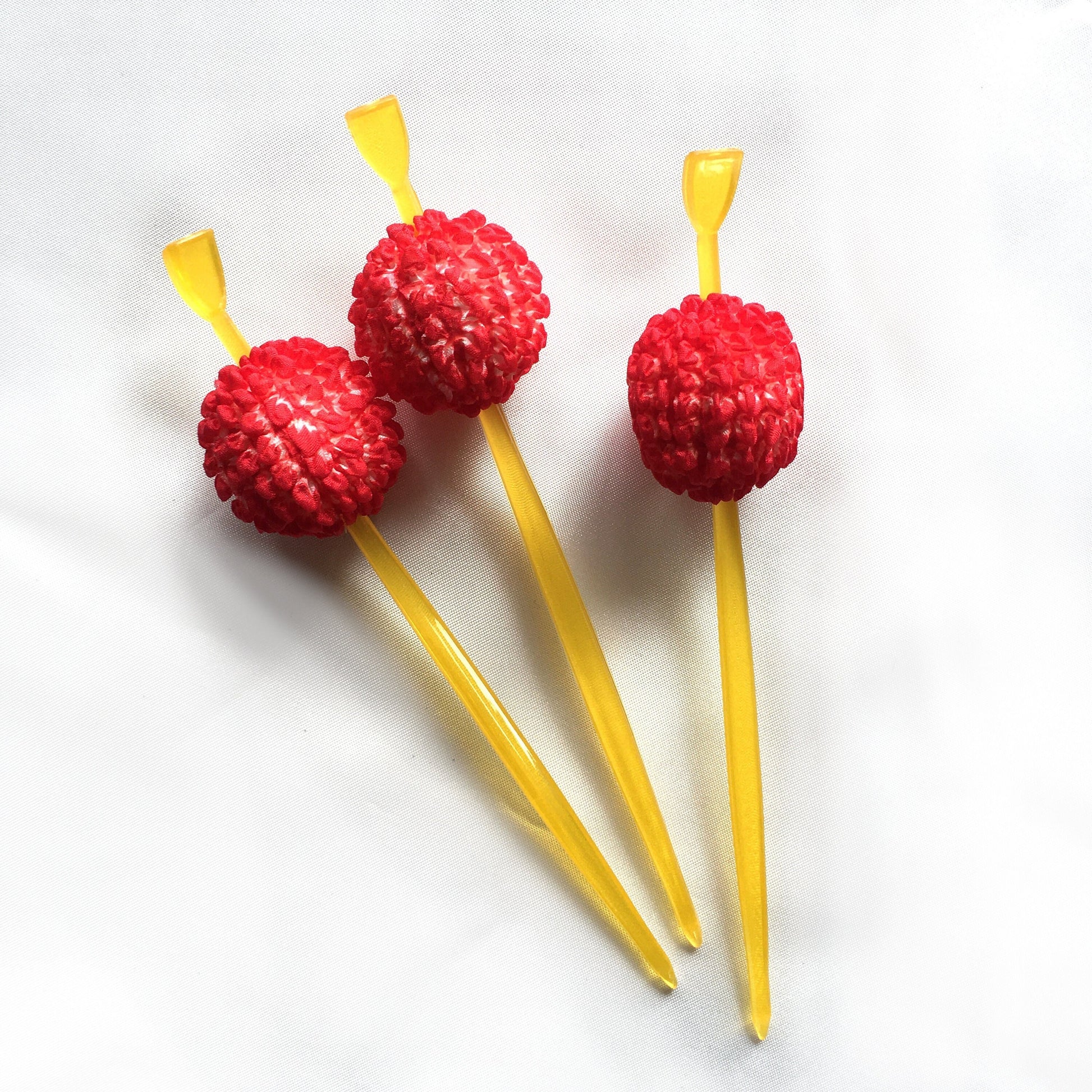 Vintage Japanese hair accessory - yellow and red hairpins (set of 3)