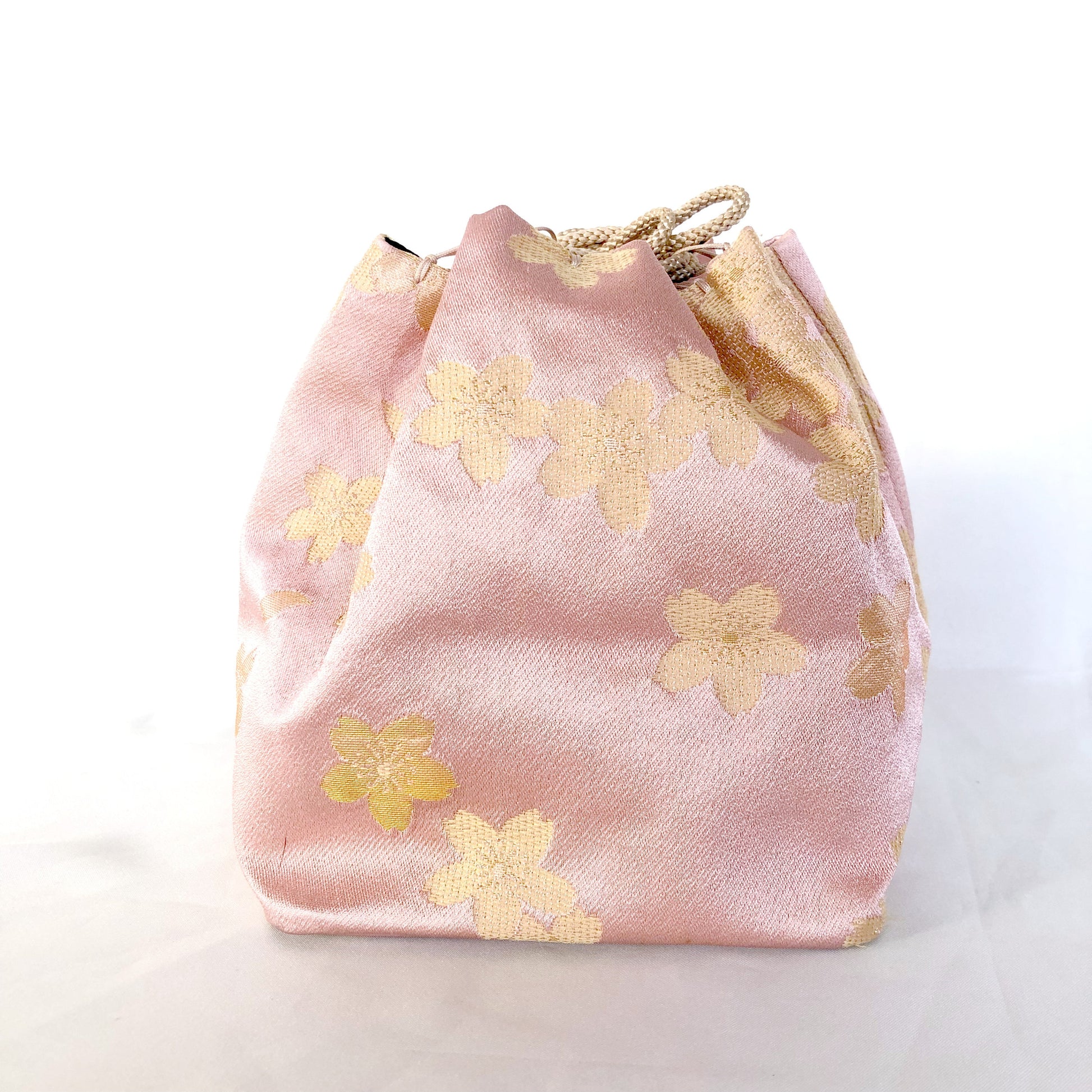 Cute Japanese drawstring bag kinchaku - sakura flowers