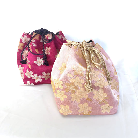 Cute Japanese drawstring bag kinchaku - sakura flowers