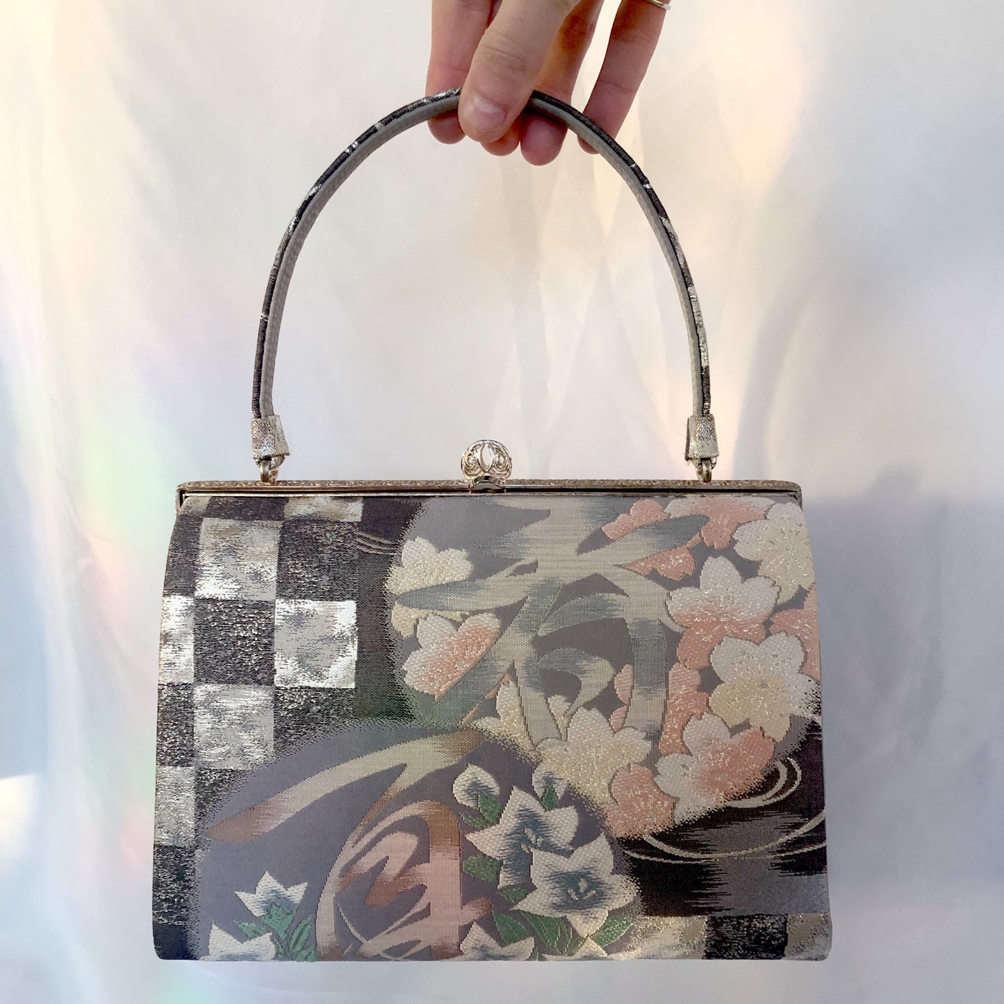 Vintage kimono handbag - flowers of four seasons
