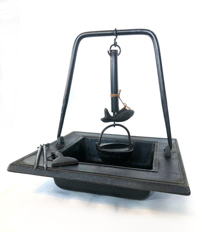 Big Japanese iron cast ashtray / incense burner - traditional hearth irori