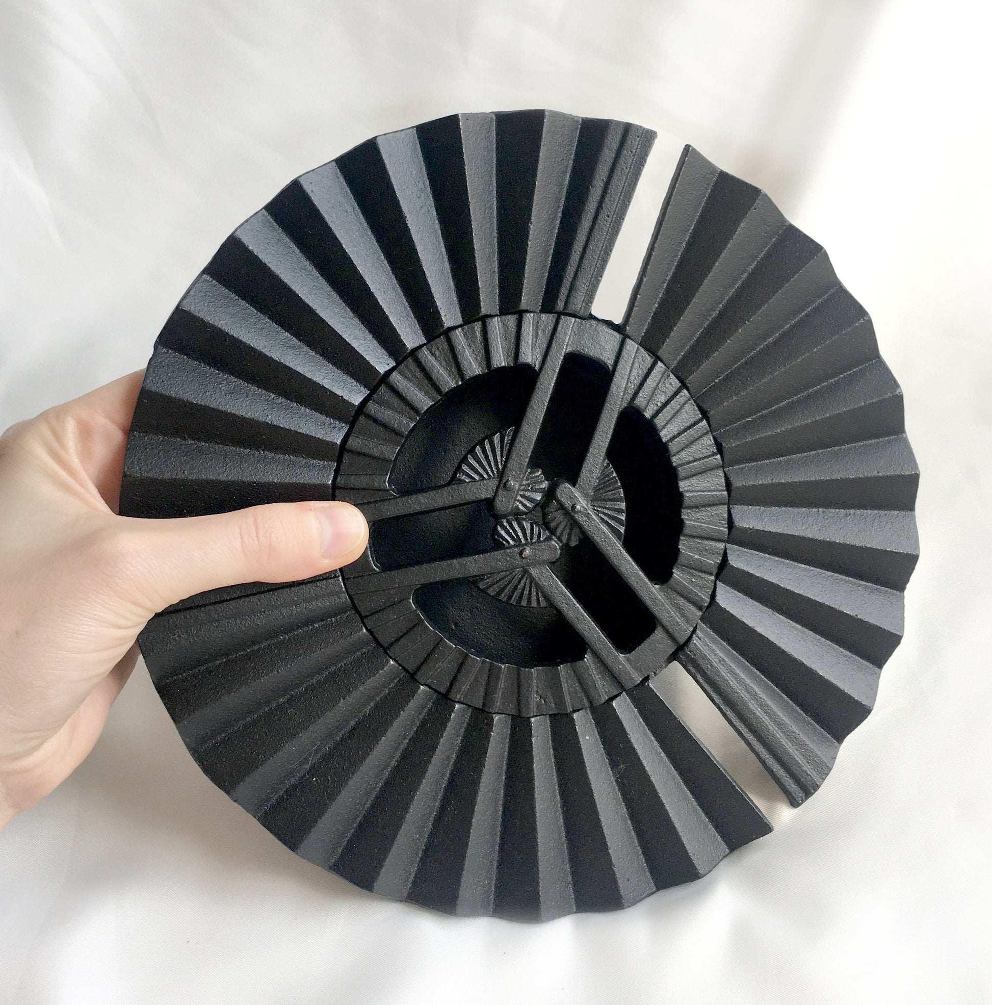 Big Japanese iron cast ashtray - three fans