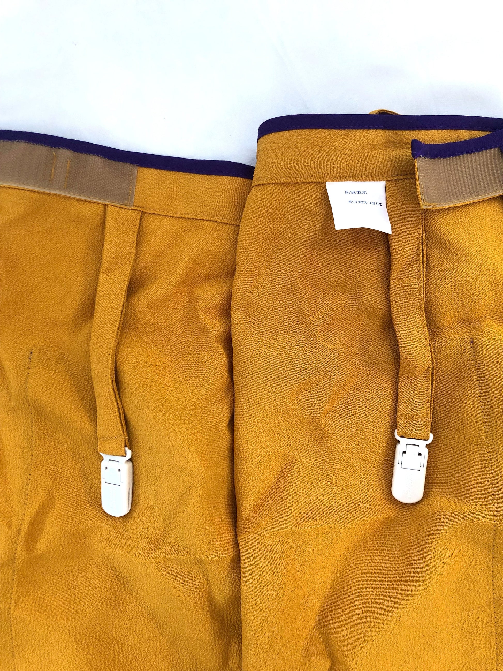 Unique kimono apron - furisode sleeves protection