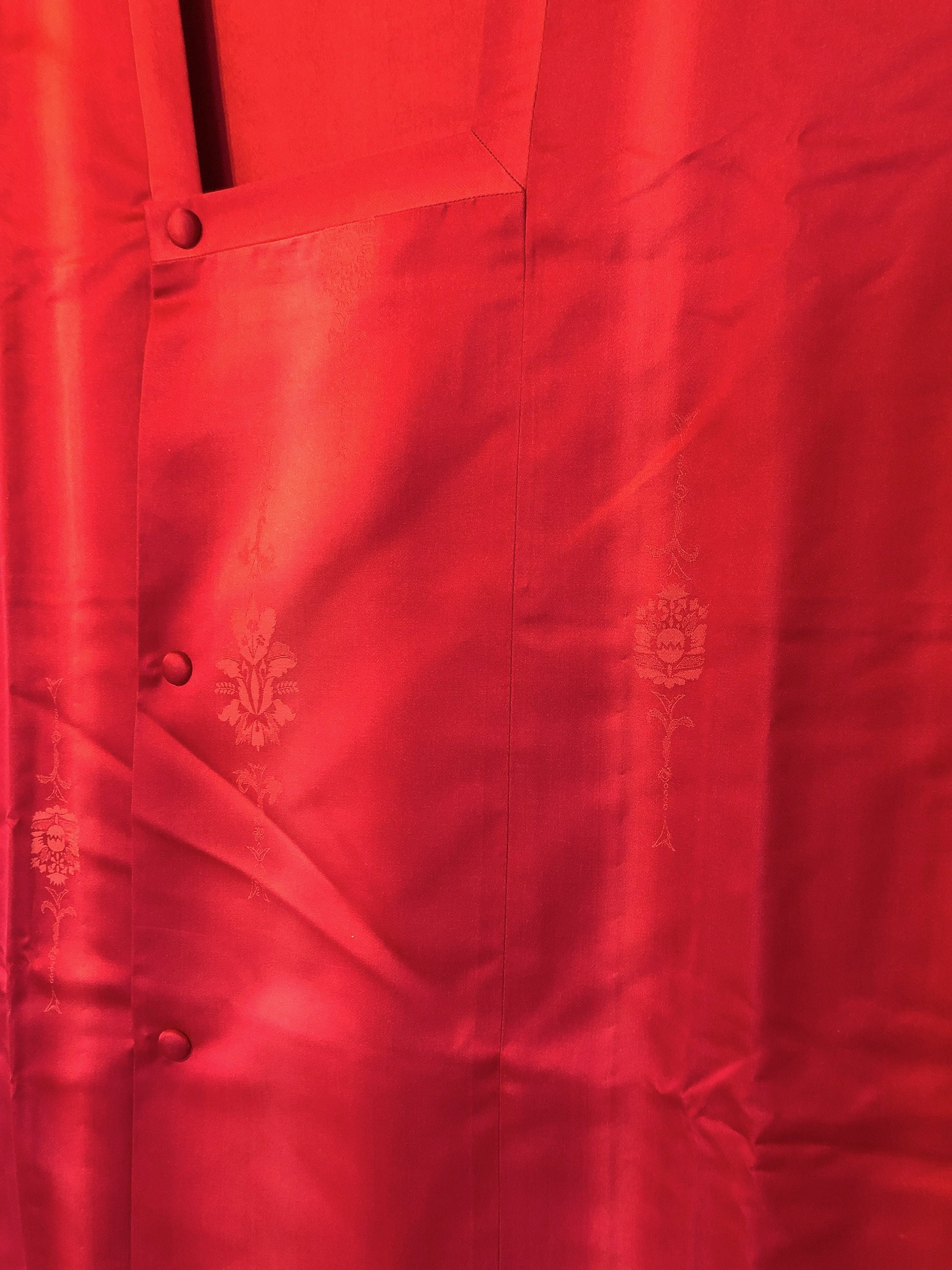 Traditional Japanese long kimono coat - casual red michiyuki