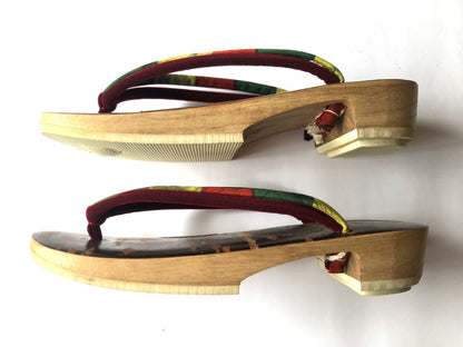 Unique vintage Japanese geta - sakura bark with fuki plant motif