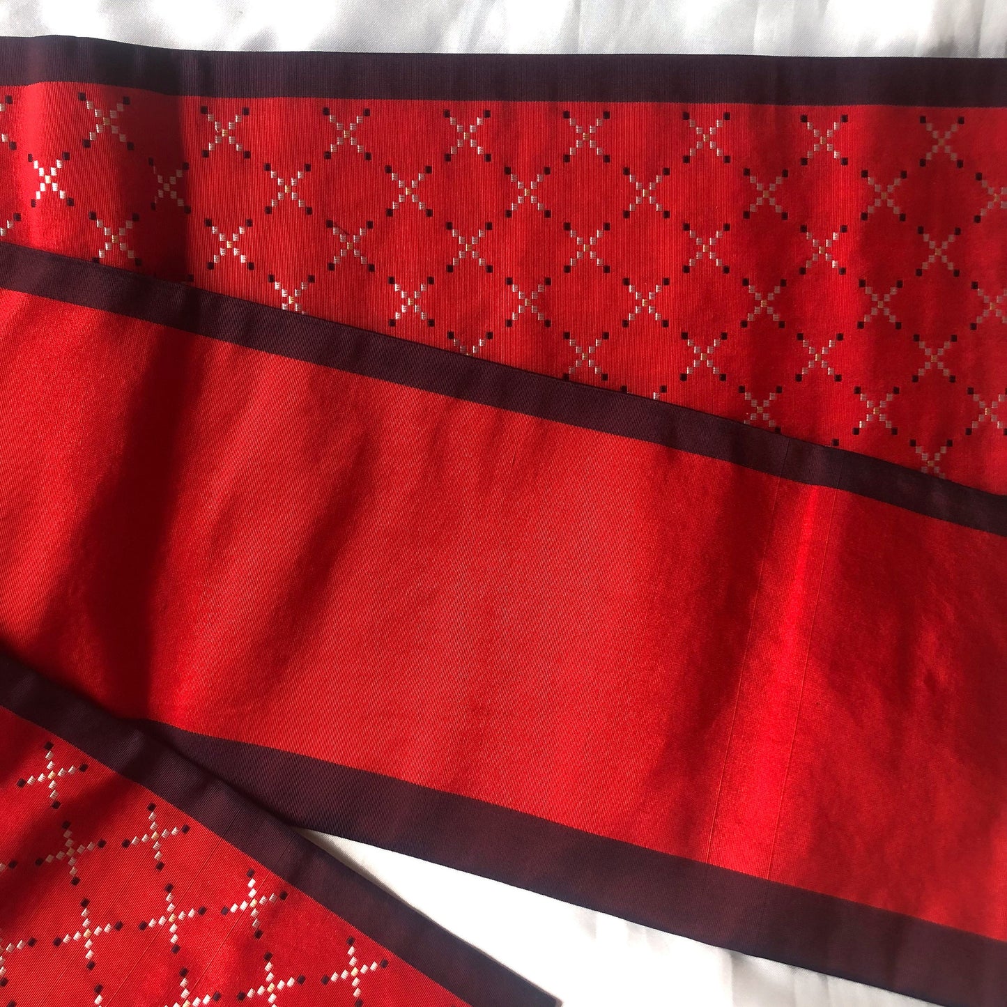Japanese silk hanhaba obi - red with white geometric decoration