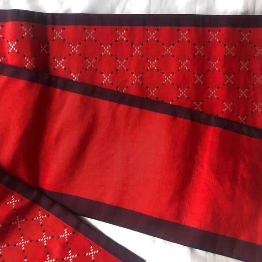 Japanese silk hanhaba obi - red with white geometric decoration