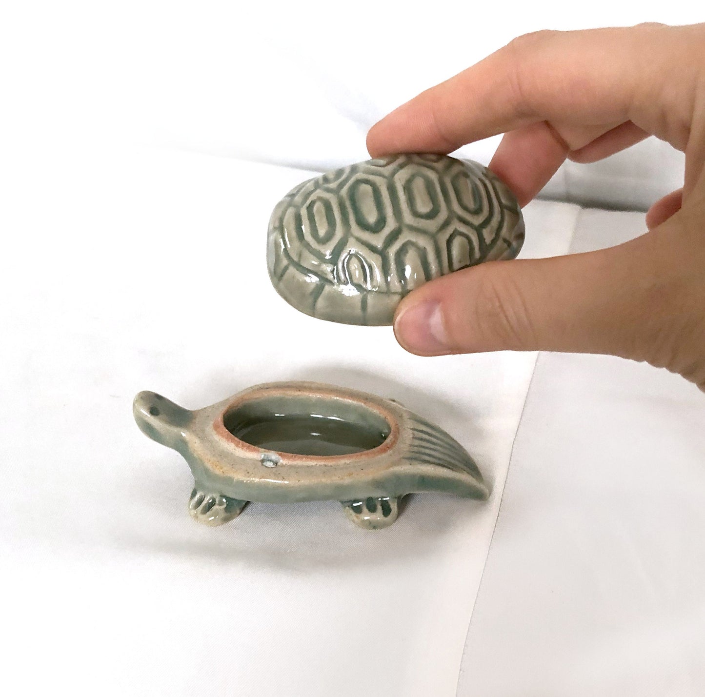Miniature incense dish / trinket box - ancient turtle