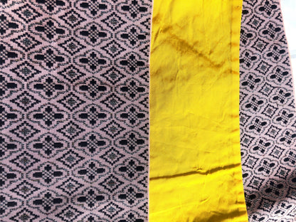 Vintage reversible Japanese hanhaba obi - light pink and yellow with black and metallic geometric pattern
