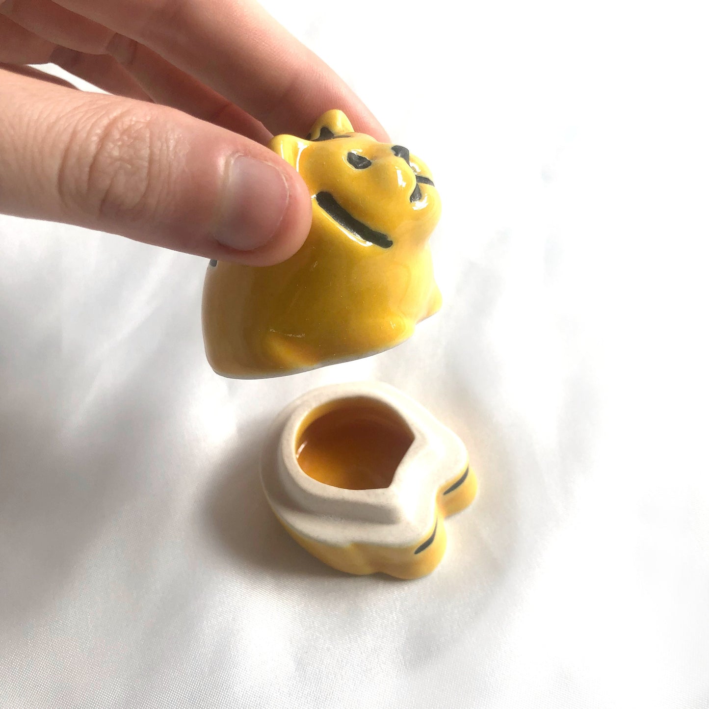 Miniature incense dish / trinket box - cute tiger