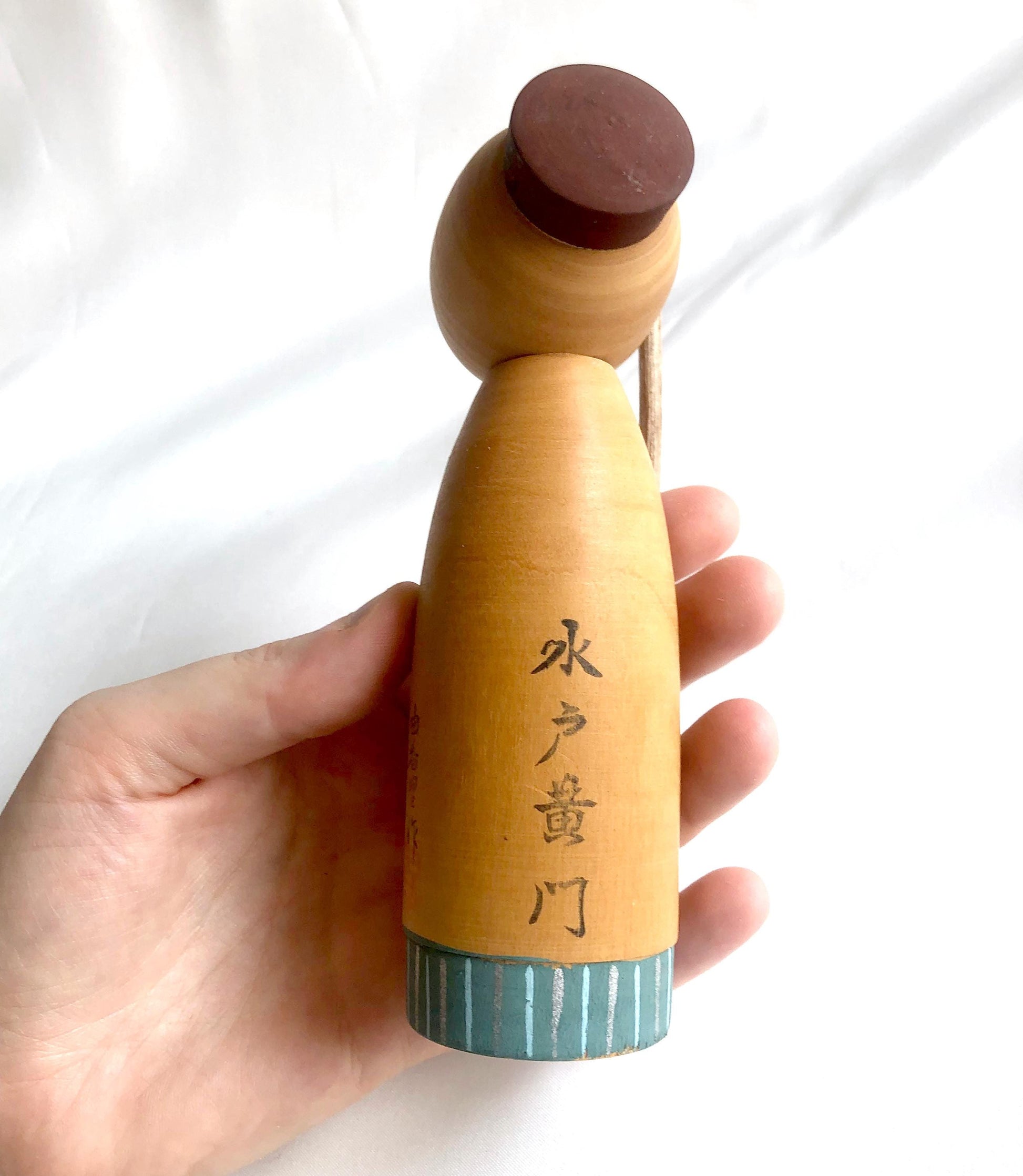 Simple wooden kokeshi doll - Tokugawa Mitsukuni from Mito Komon drama
