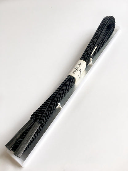 Silk obijime - thin belt with tassels - plain black or white