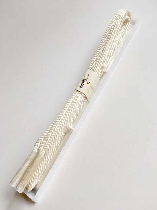 Silk obijime - thin belt with tassels - plain black or white