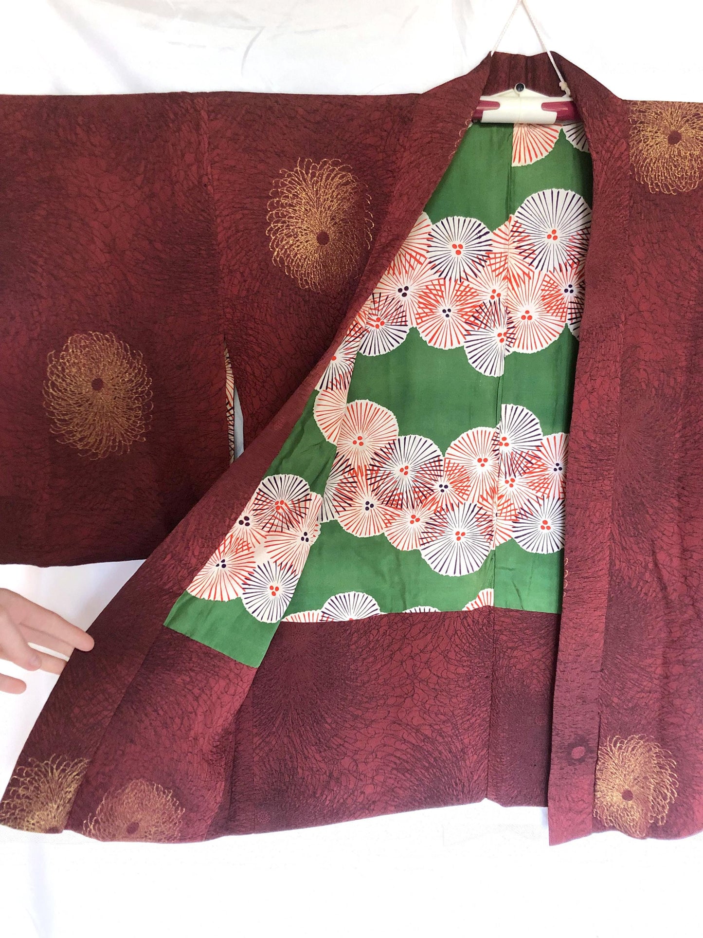 Vintage Japanese kimono coat - dark brick red with golden chrysanthemum flowers