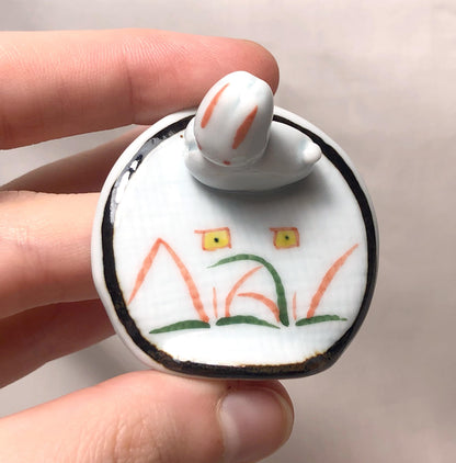 Cute ceramic hashioki - chopstick / cutlery rest - two bunnies