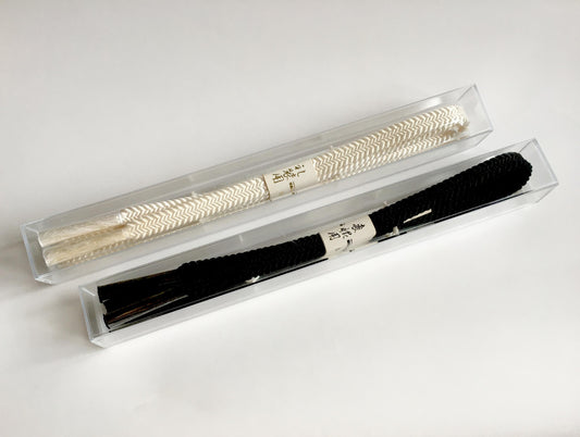 Silk obijime - thin belt with tassels - plain black or white