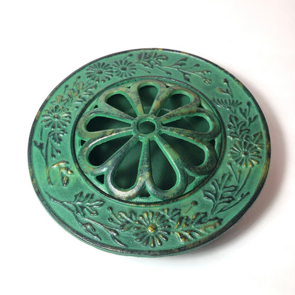 Japanese cast iron ashtray - nanbu tekki - green chrysanthemum flower